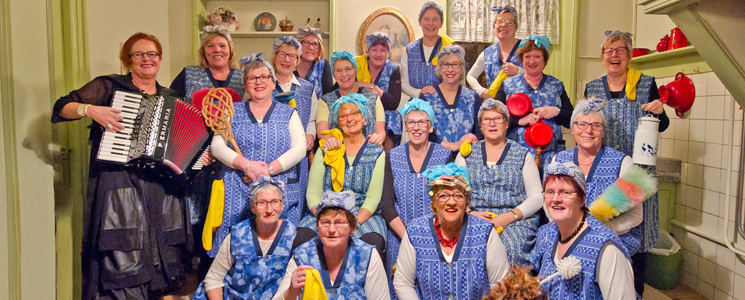 Groepsfoto-Dekselse-Meiden